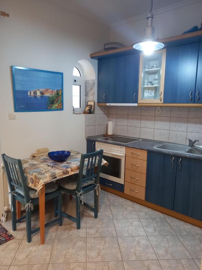 Apartment Giannis House *