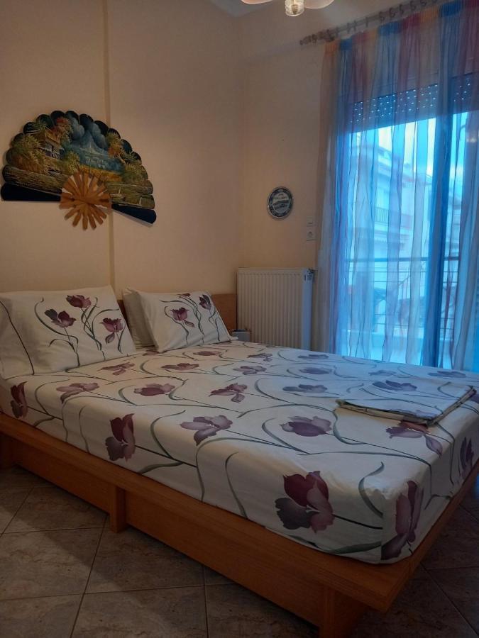 Giannis House *